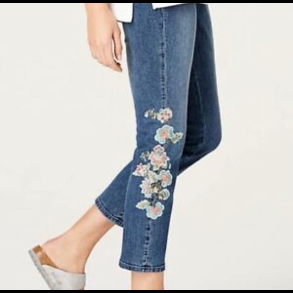 J. Jill crop jeans with embroidery finish